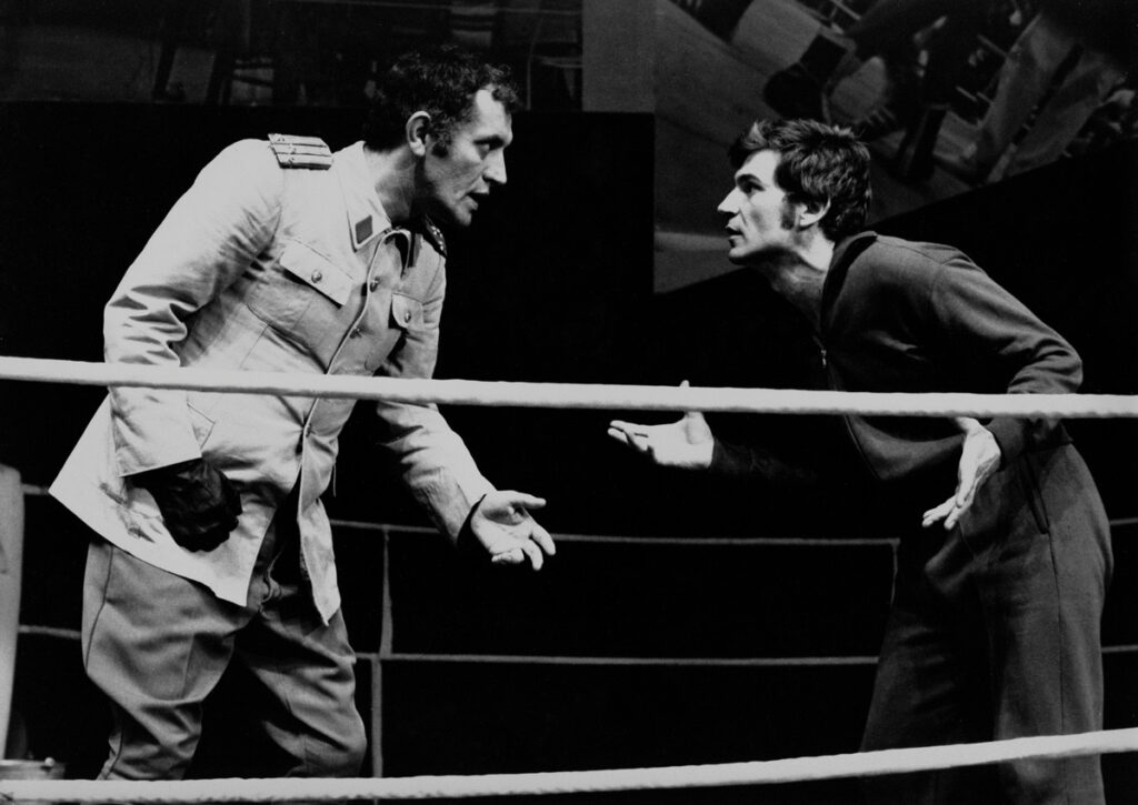 Zabranjena predstava Kad su cvetale tikve Dragoslava Mihailovića u režiji Bore Draškovića